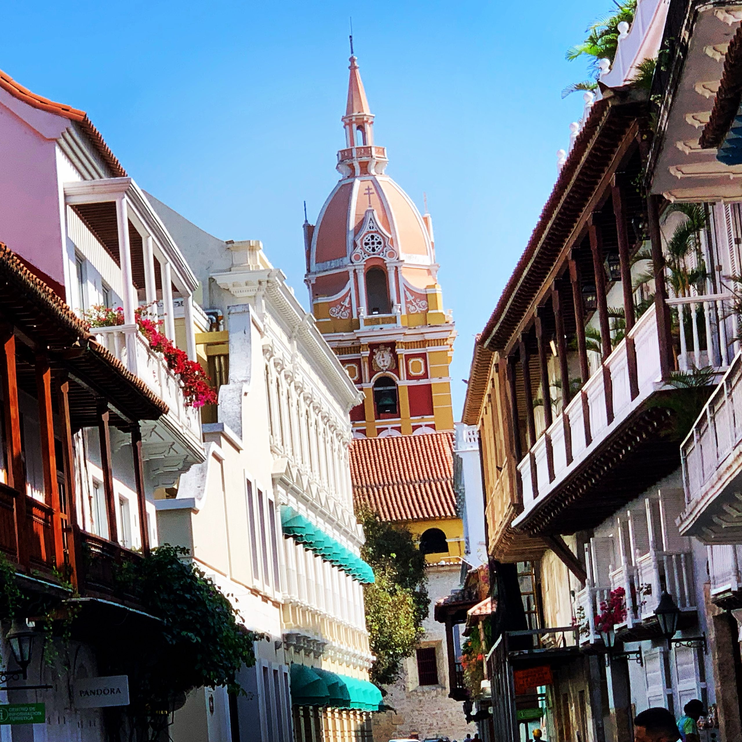 Colorful colonial buildings in Cartagena, Colombia